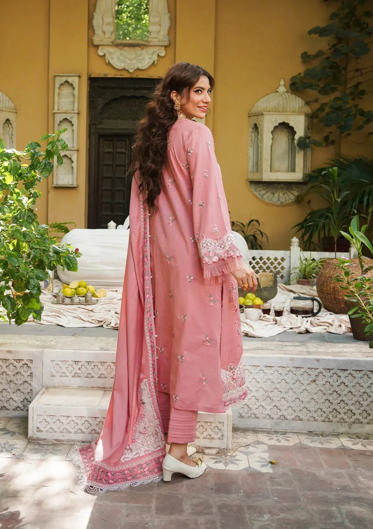 Elaf Premium Embroidered Khaddar Unstitched 3Pc Suit EKW-1A RASTAH