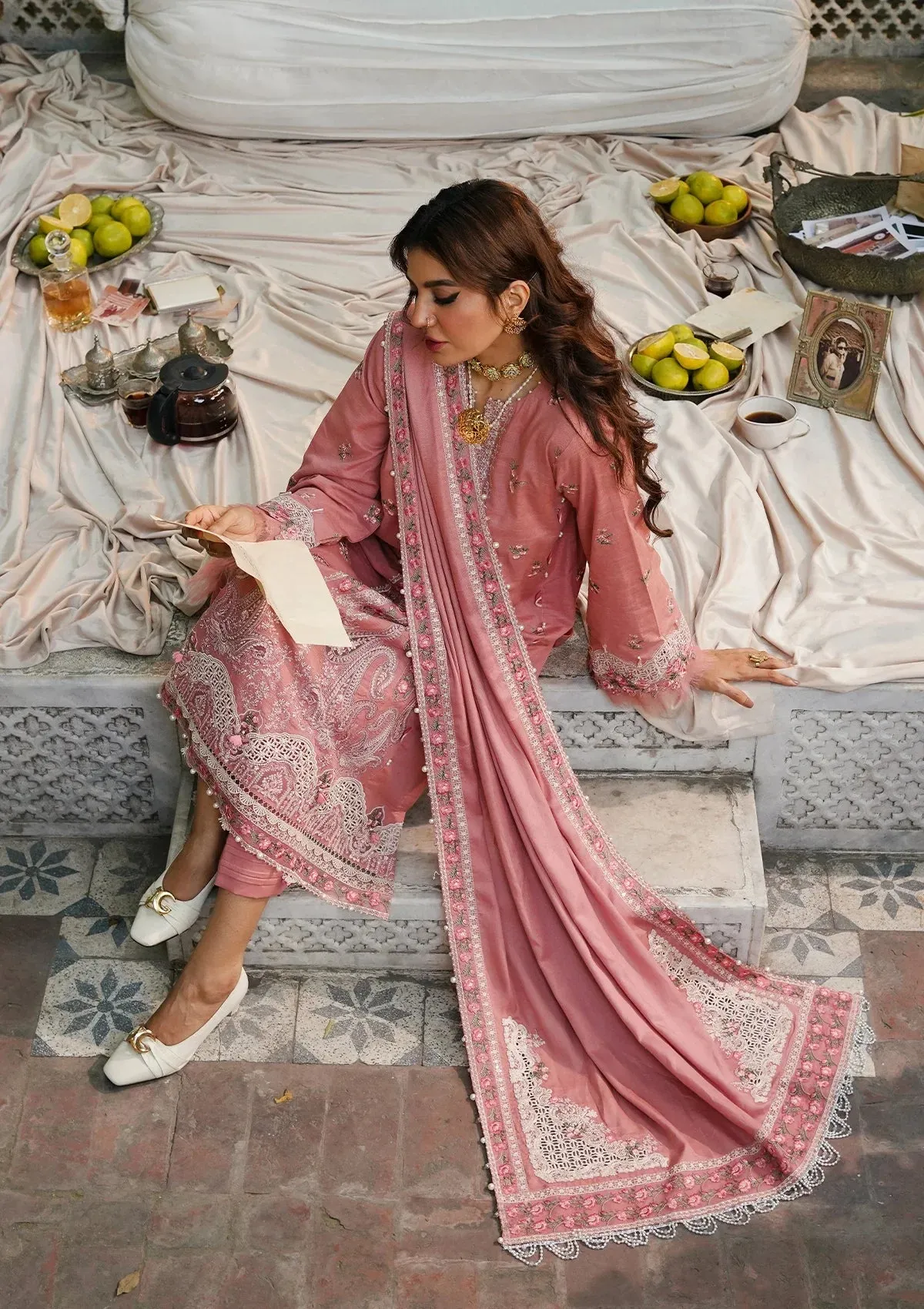 Elaf Premium Embroidered Khaddar Unstitched 3Pc Suit EKW-1A RASTAH