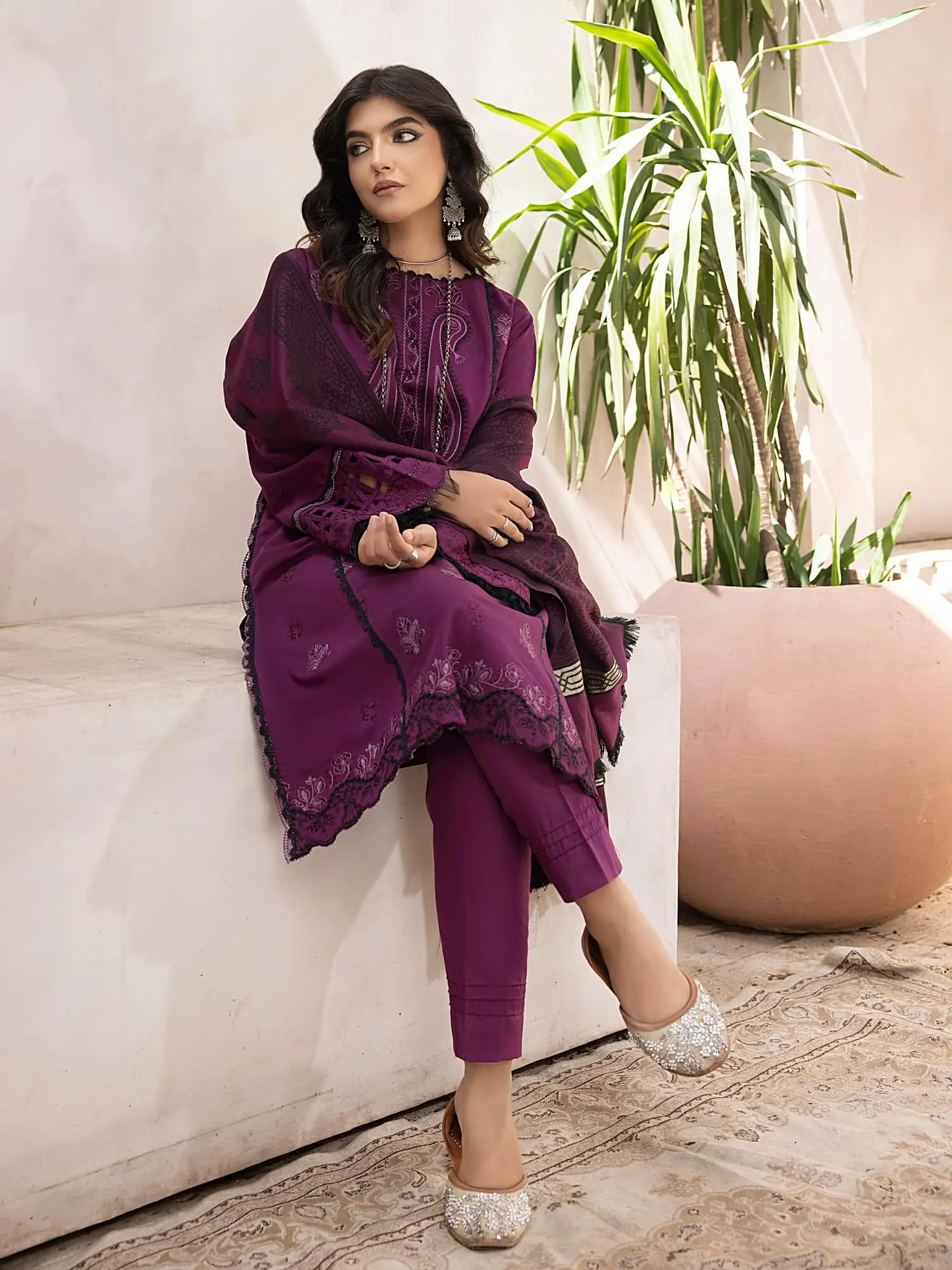 ELAK by Humdum Unstitched Embroidered Khaddar 3Pc Suit EL-06