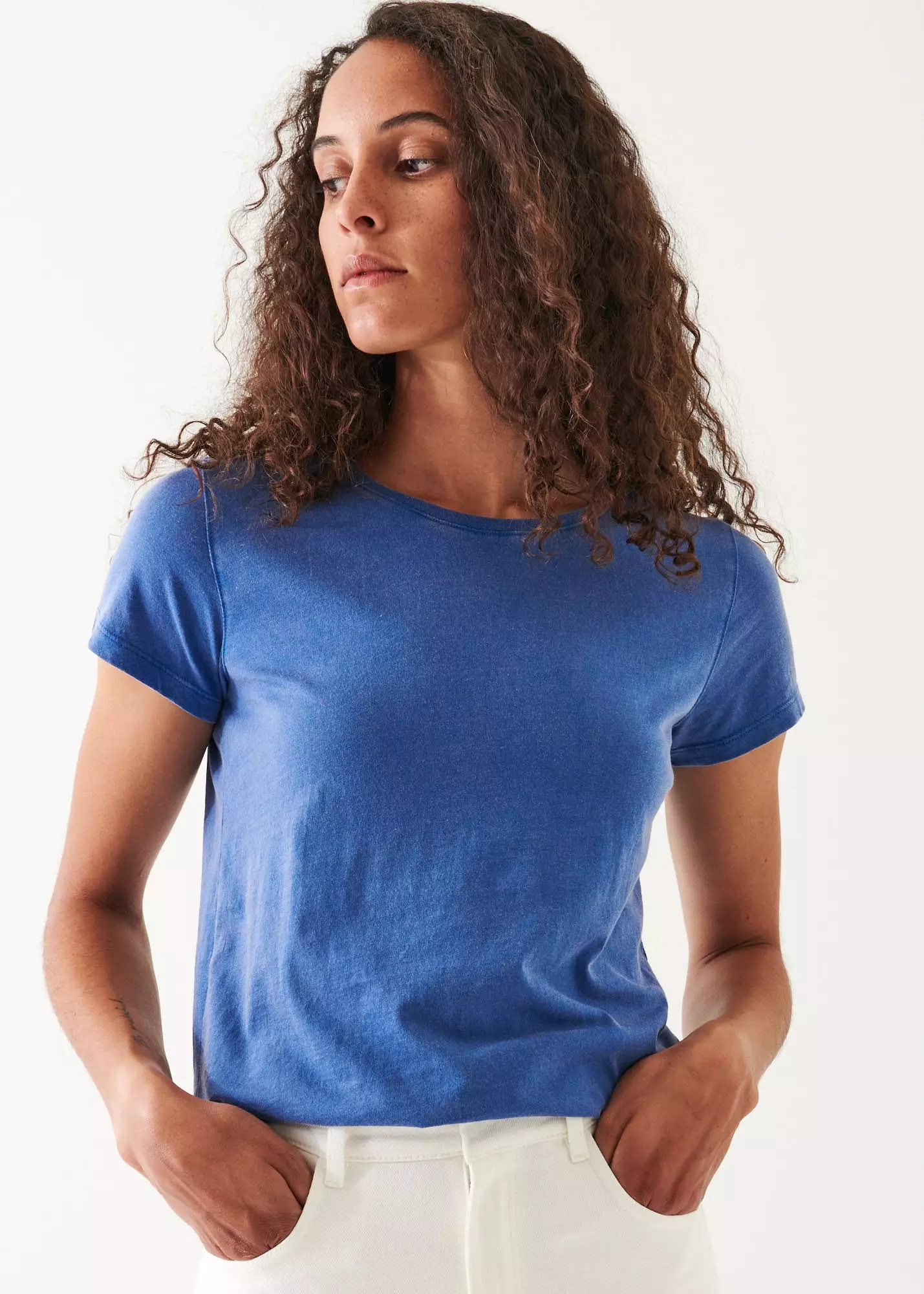 ENZYME WASH LIGHTWEIGHT PIMA COTTON T-SHIRT