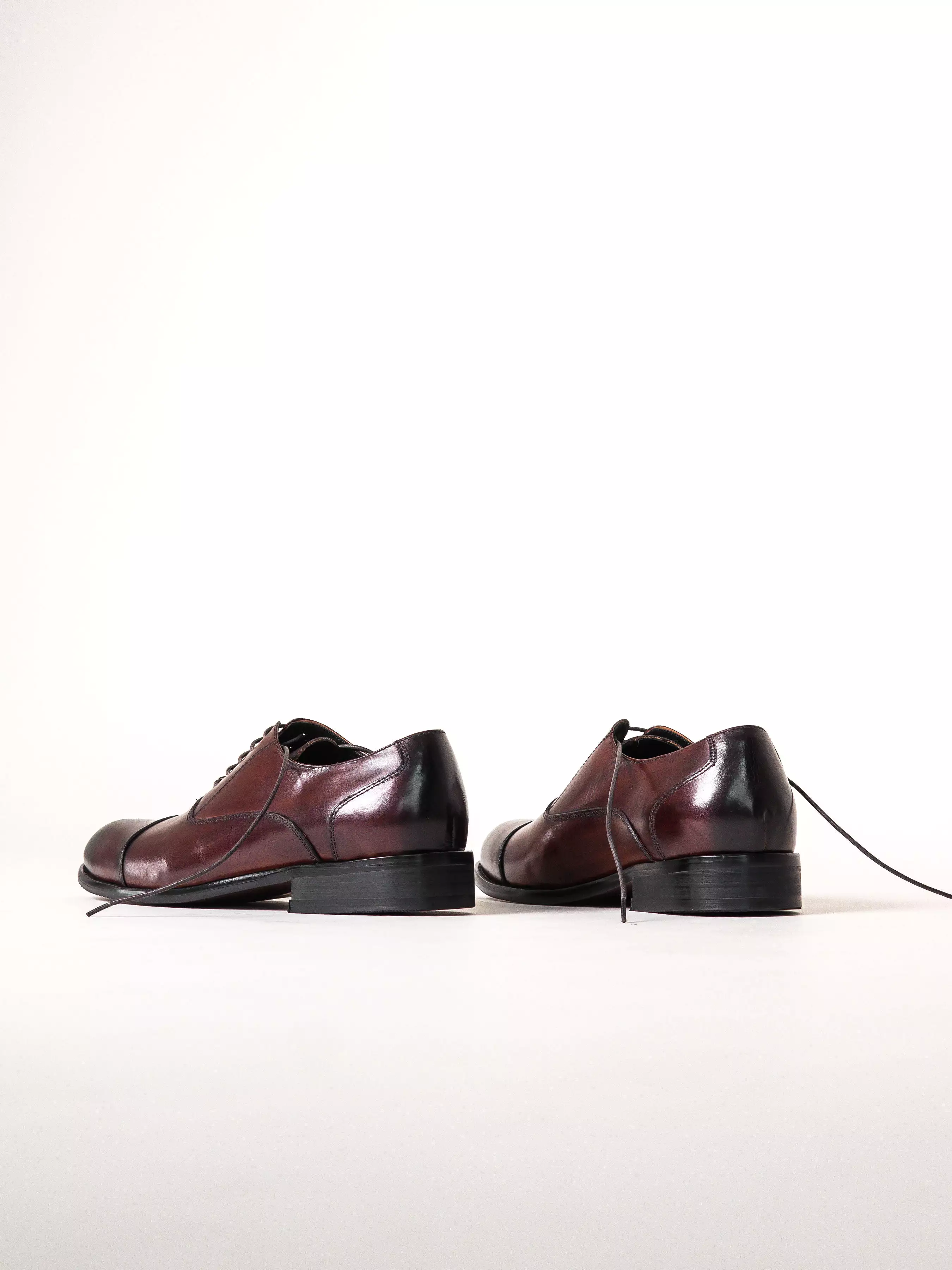 Oxford Cap Toe - Dark Brown Lace Up (Hand Painted Patina)