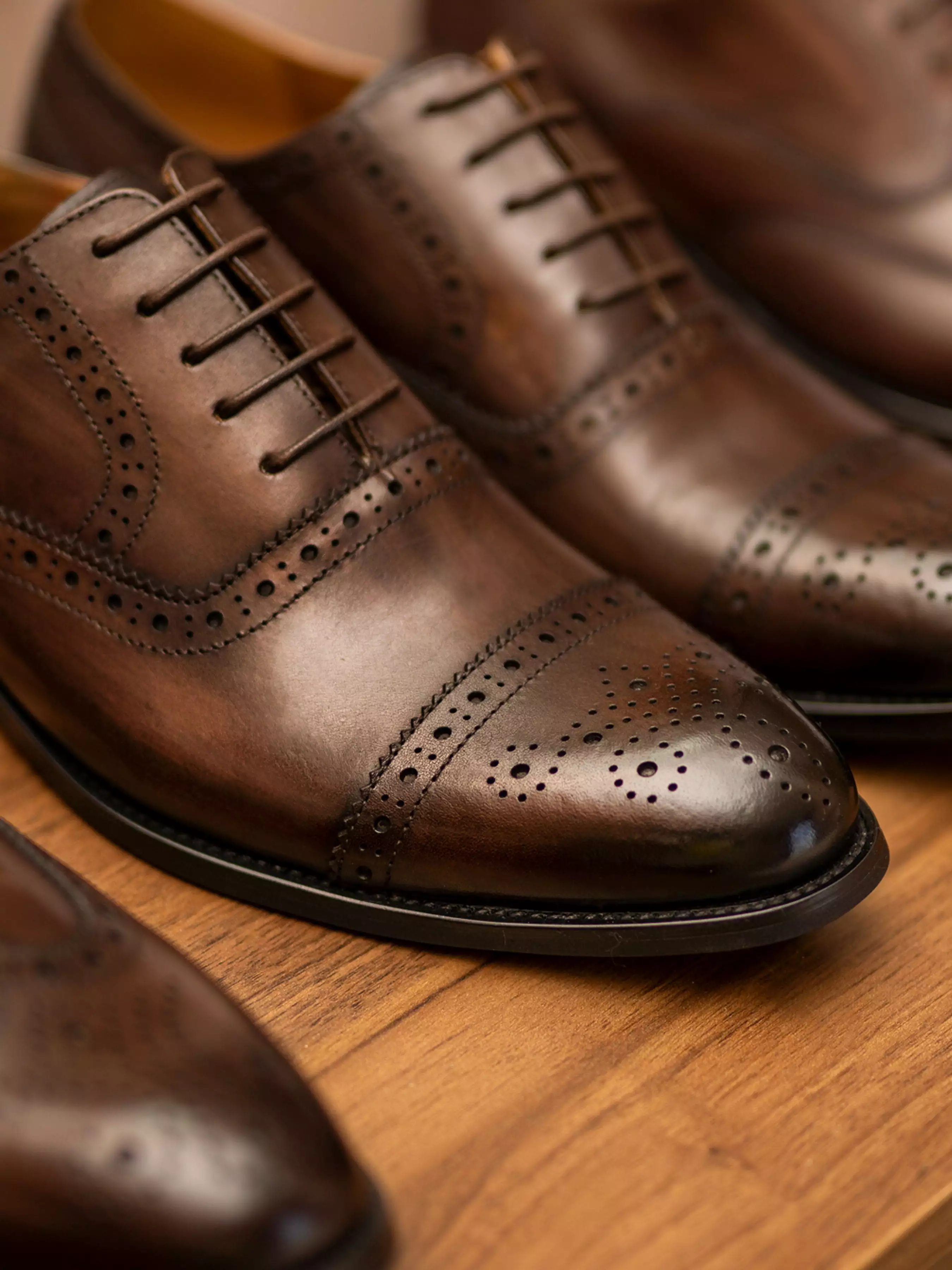 Oxford Cap Toe - Dark Brown Semi Brogue Lace Up (Hand Painted Patina)