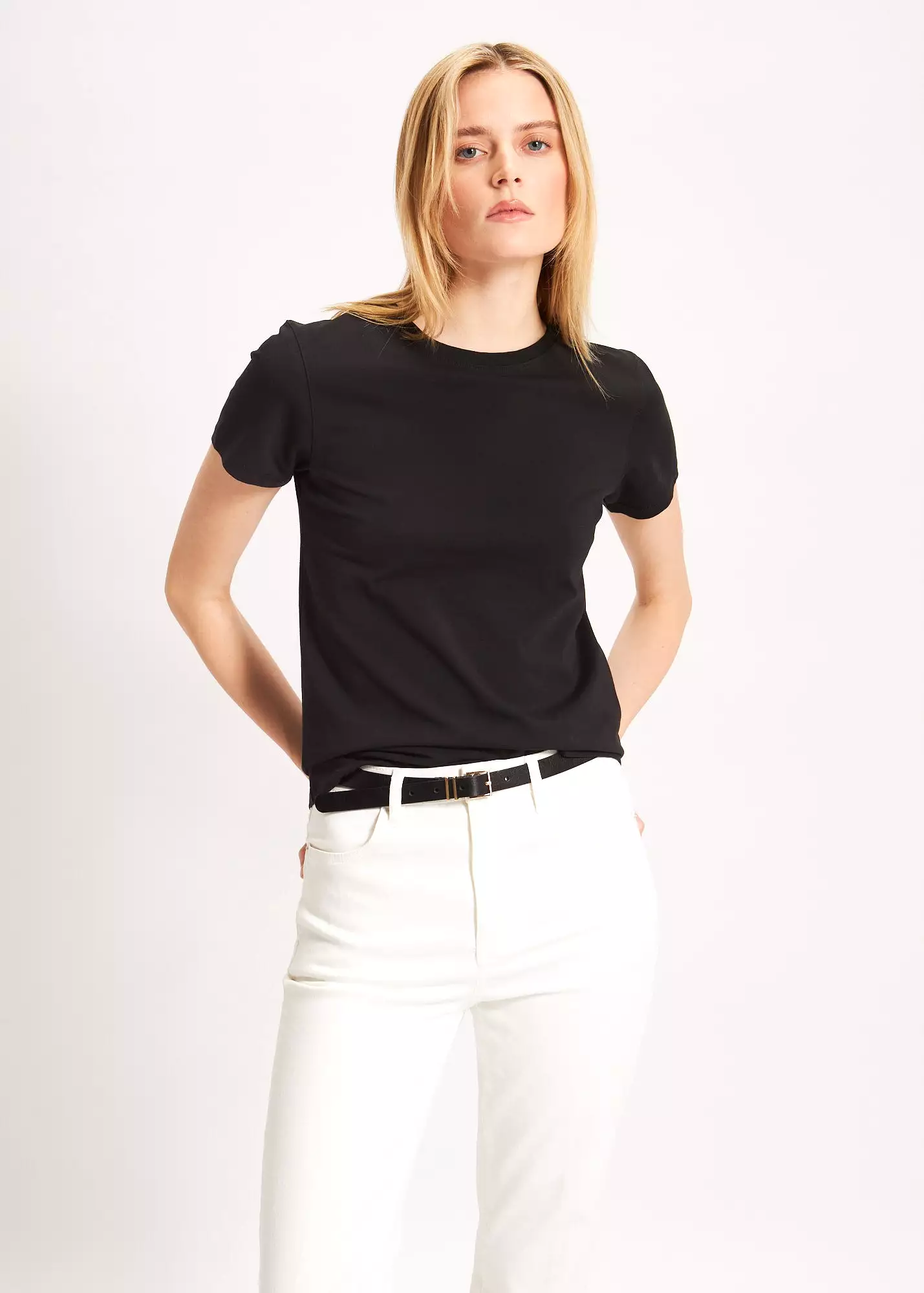 PIMA COTTON STRETCH SLIM T-SHIRT