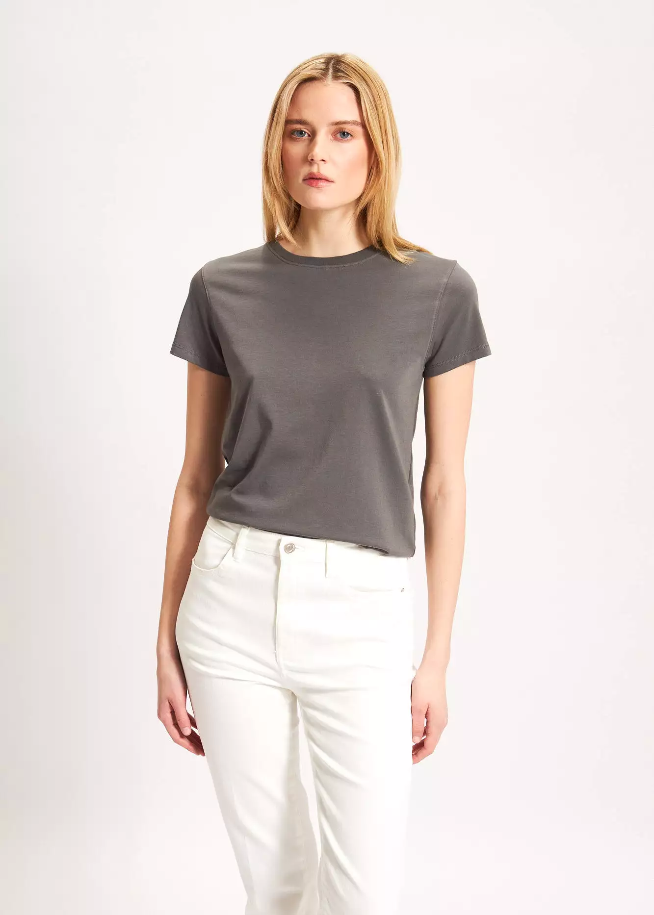 PIMA COTTON STRETCH SLIM T-SHIRT