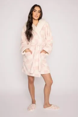 PINK CLAY PLUSH ROBE