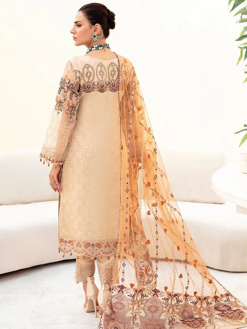 Ramsha Minhal Vol-09 Embroidered Organza Unstitched 3Pc Suit M-901