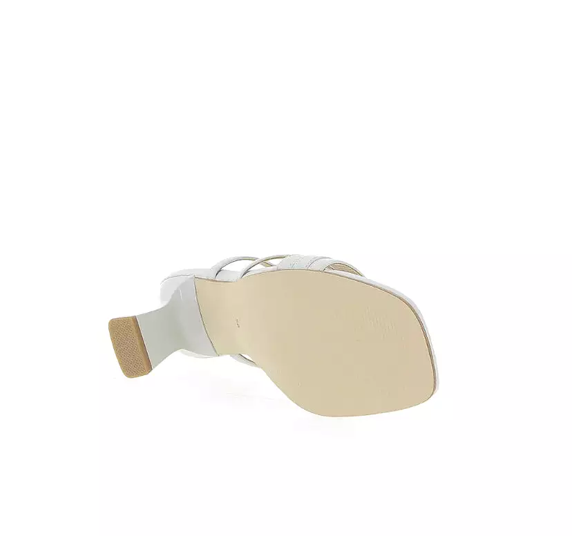 Regarde Le Ciel Off White Leather Sandal