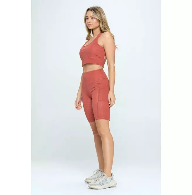 Women's Gingham Print Activewear Set - Gym Wear